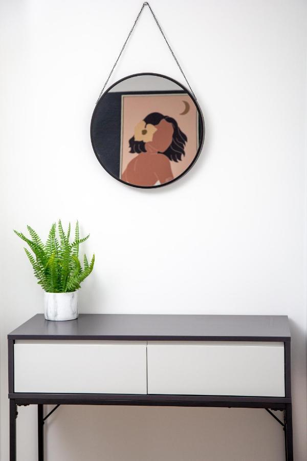 Bright Cheery 4 Bd Apartment By Brighton Station Dış mekan fotoğraf