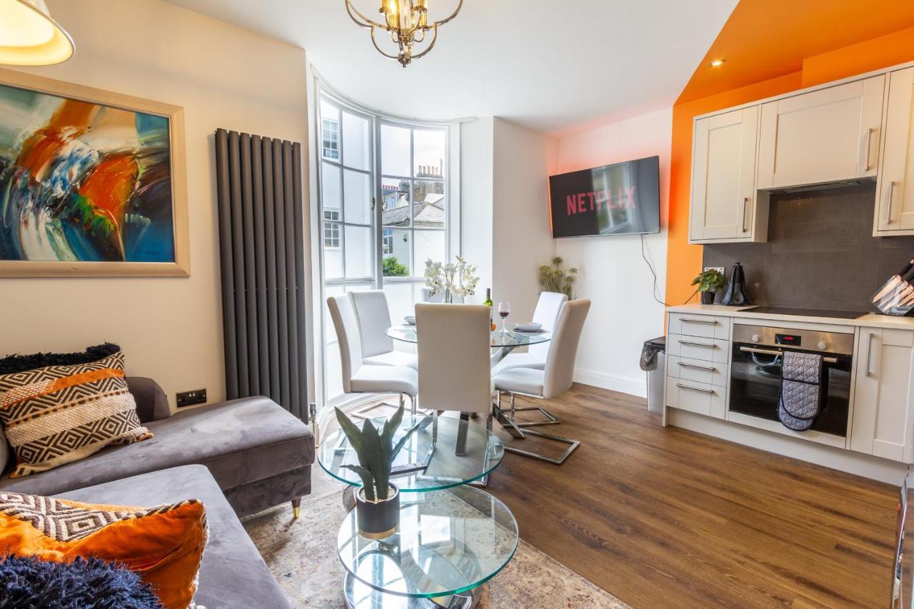 Bright Cheery 4 Bd Apartment By Brighton Station Dış mekan fotoğraf